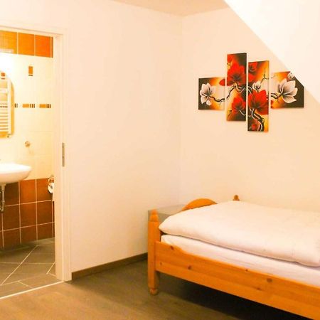 Gaestehaus Burgblick Neustadt-Glewe Rum bild